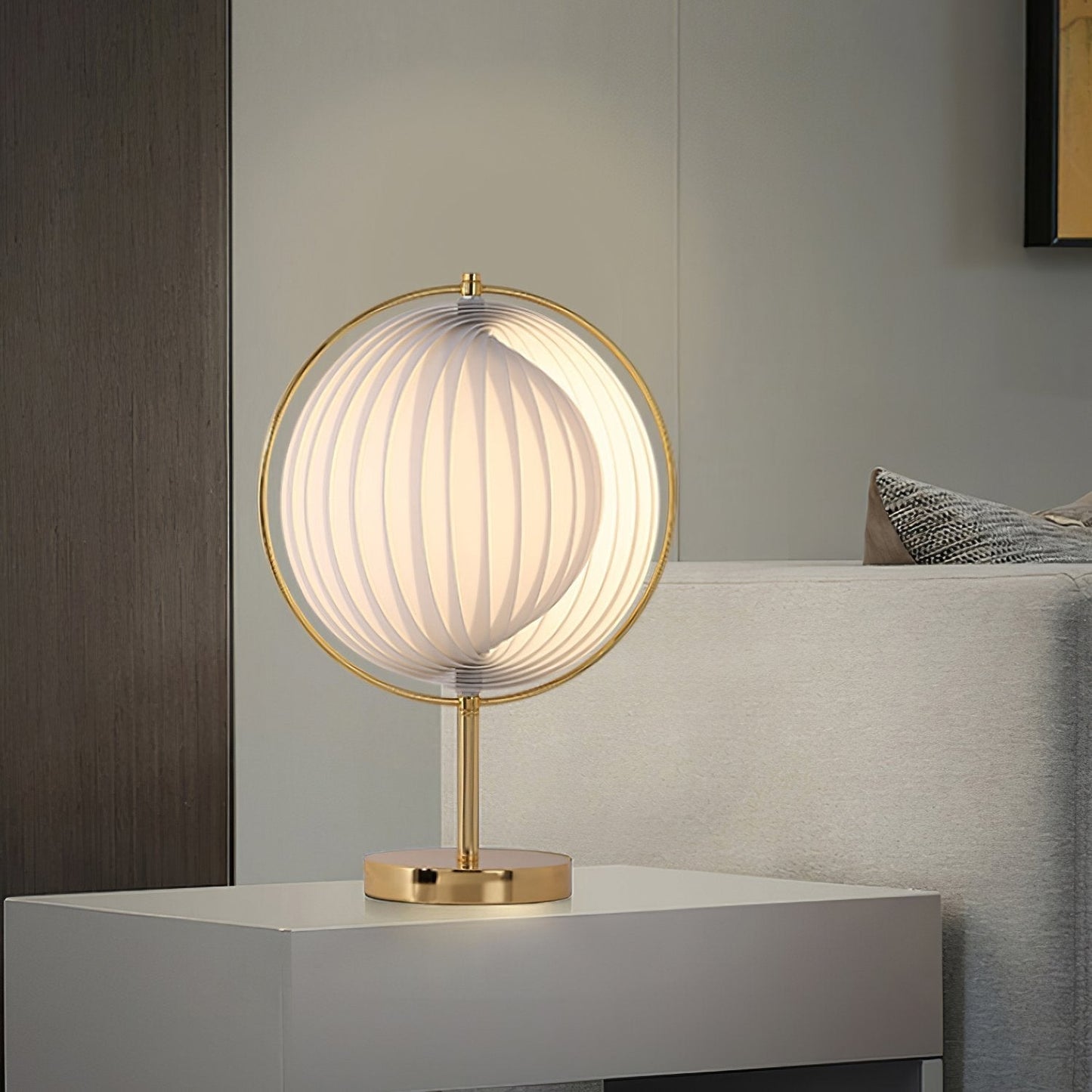 Stylish Moon Glass Desk Lamp