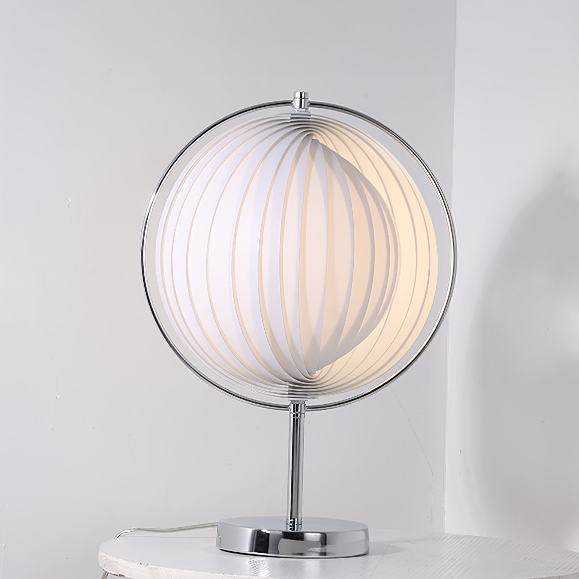 Stylish Moon Glass Desk Lamp