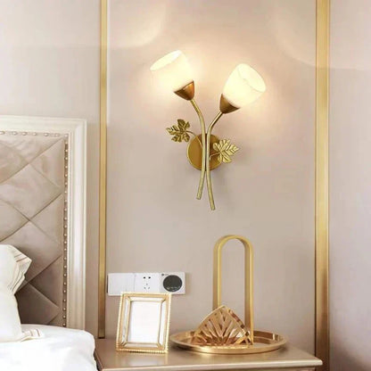 Retro Leaf Pattern LED Wall Light