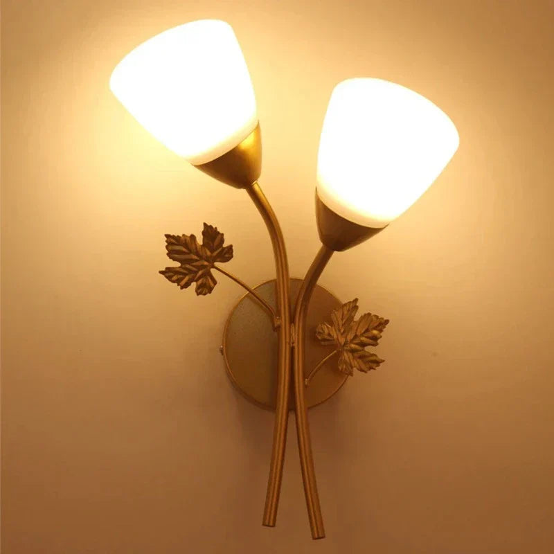 Retro Leaf Pattern LED Wall Light