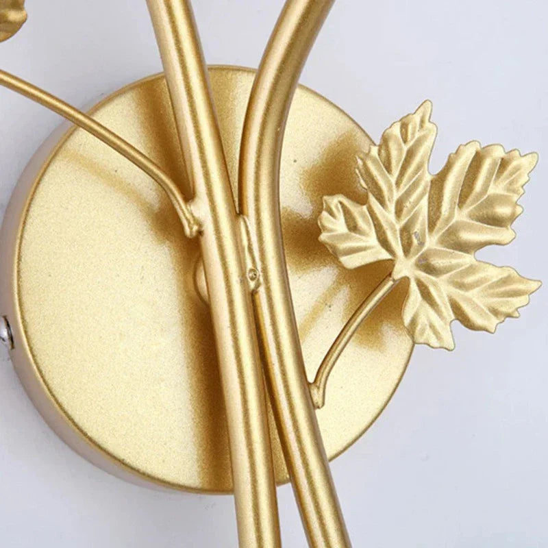 Retro Leaf Pattern LED Wall Light