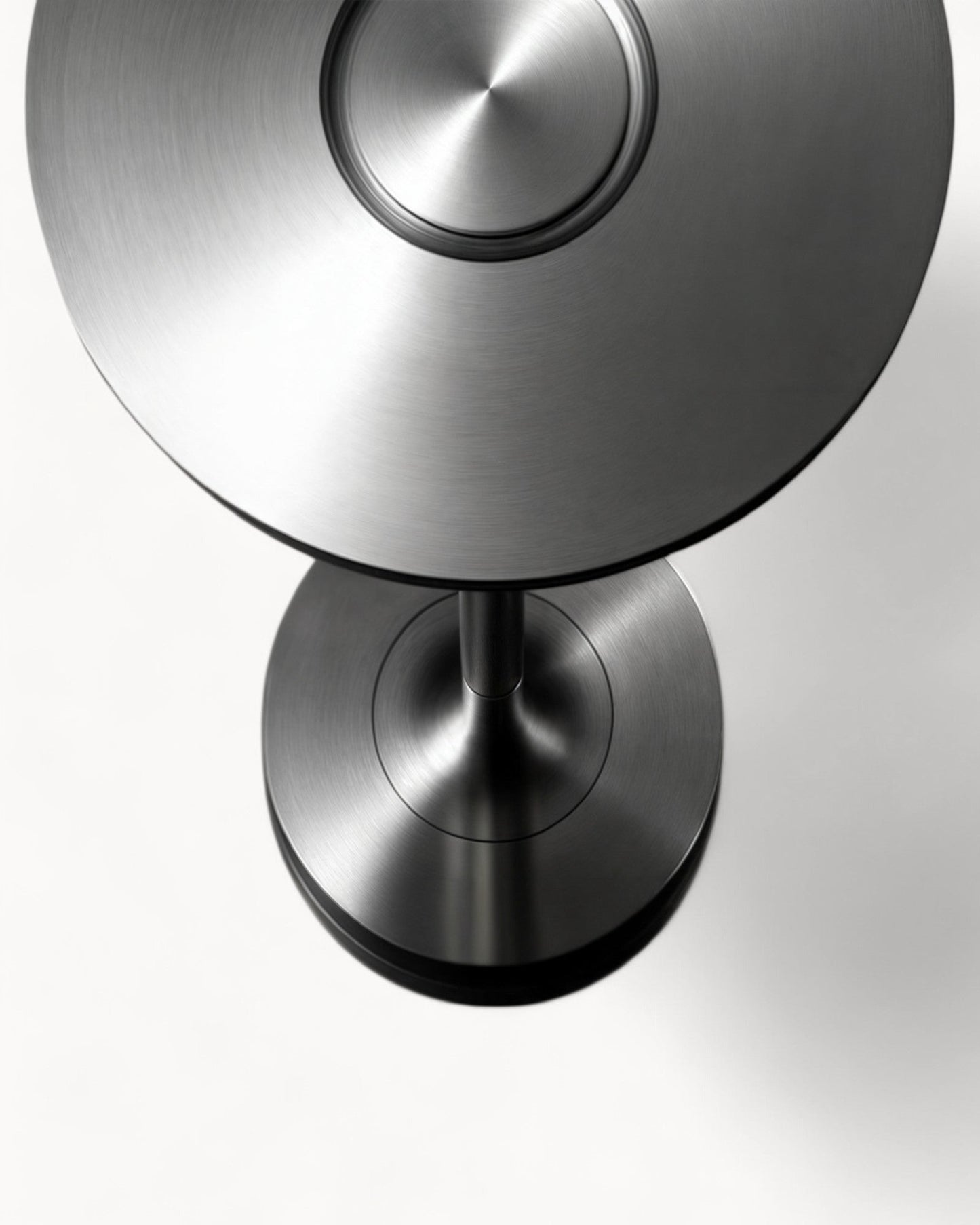 Sleek Wireless Desk Lamp for Home Lighting