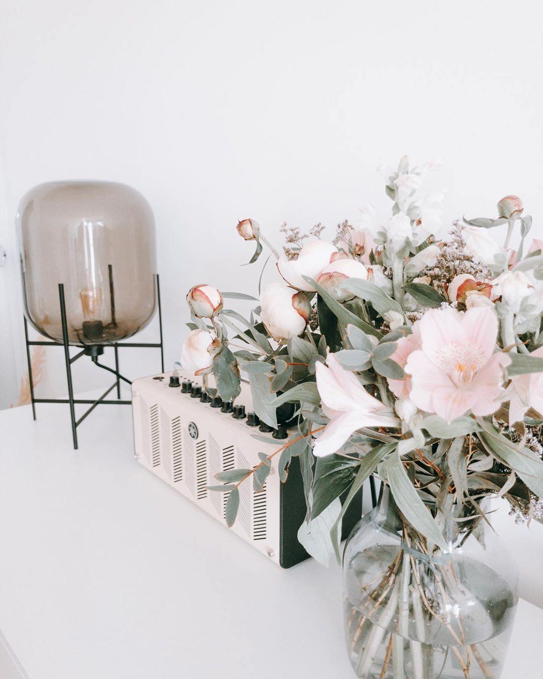 Stylish Accent Table Light