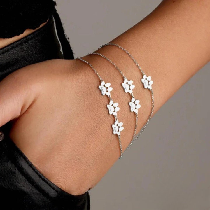 Personalized Name Bar Necklace or Bracelet