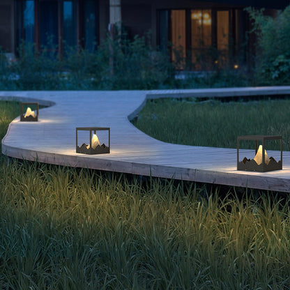 Bright Yard Solar Powered Lamp