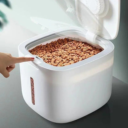 Airtight Pet Food Bin with Scoop