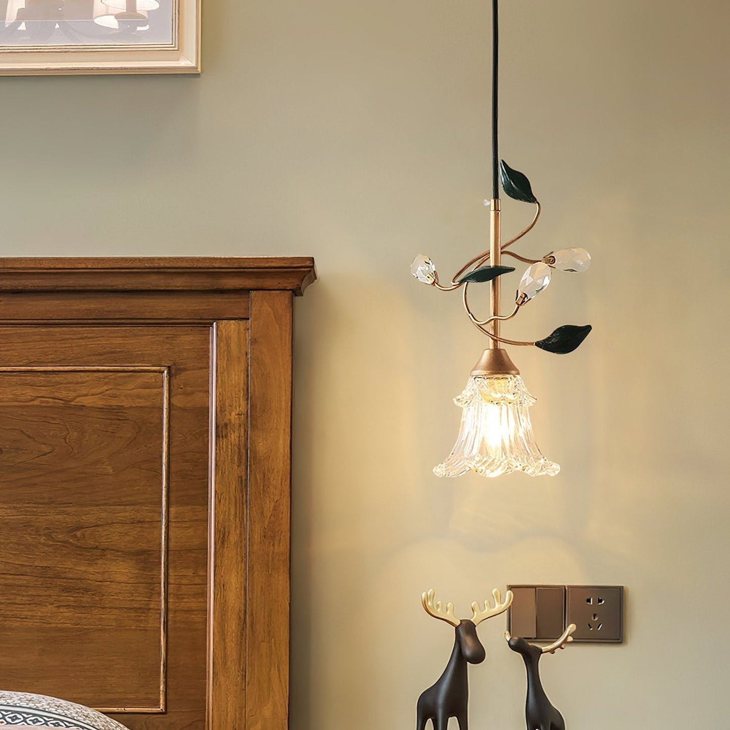 Rustic Floral Hanging Lamp