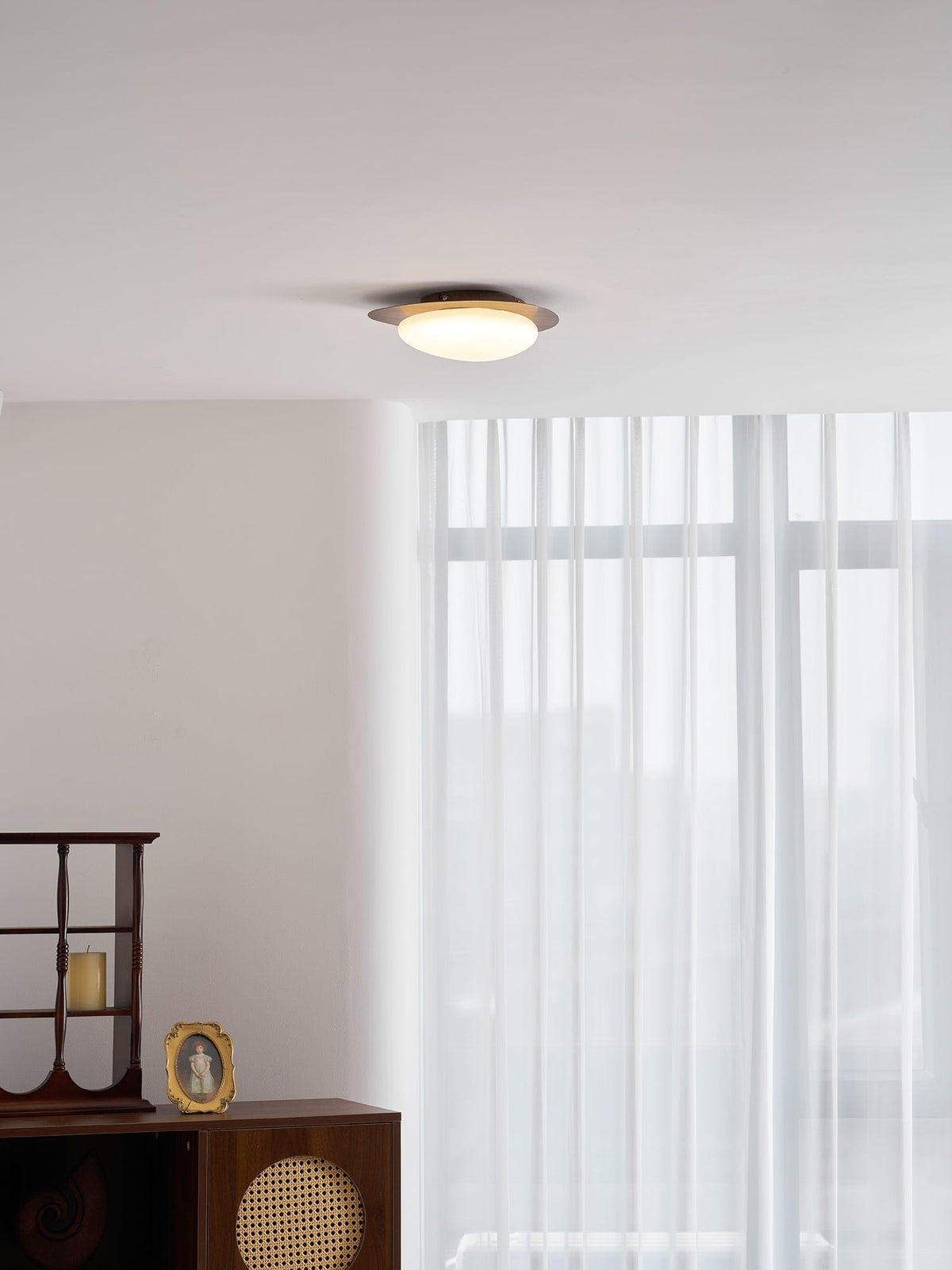 Compact LED Ceiling Lamp 12W Wooden Flush Mount