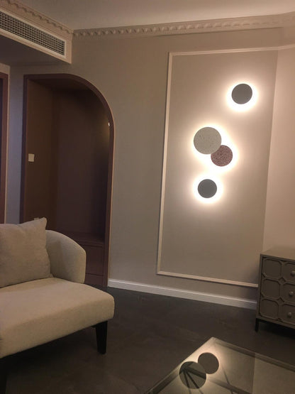 Simple White Wall Mount Lamp