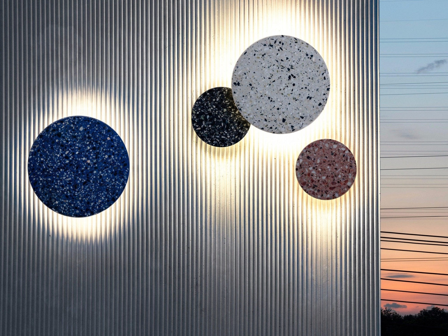 Simple White Wall Mount Lamp