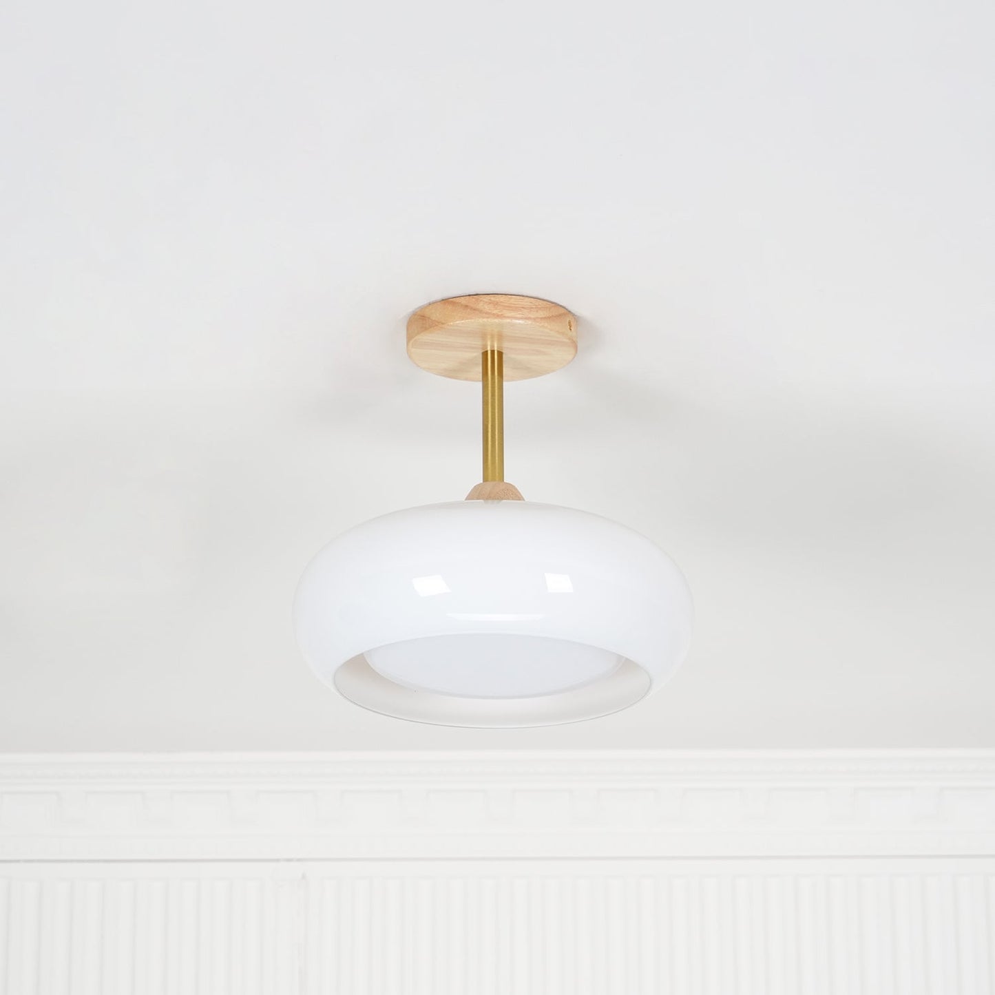 Warm Wooden Glass Pendant Light Fixture