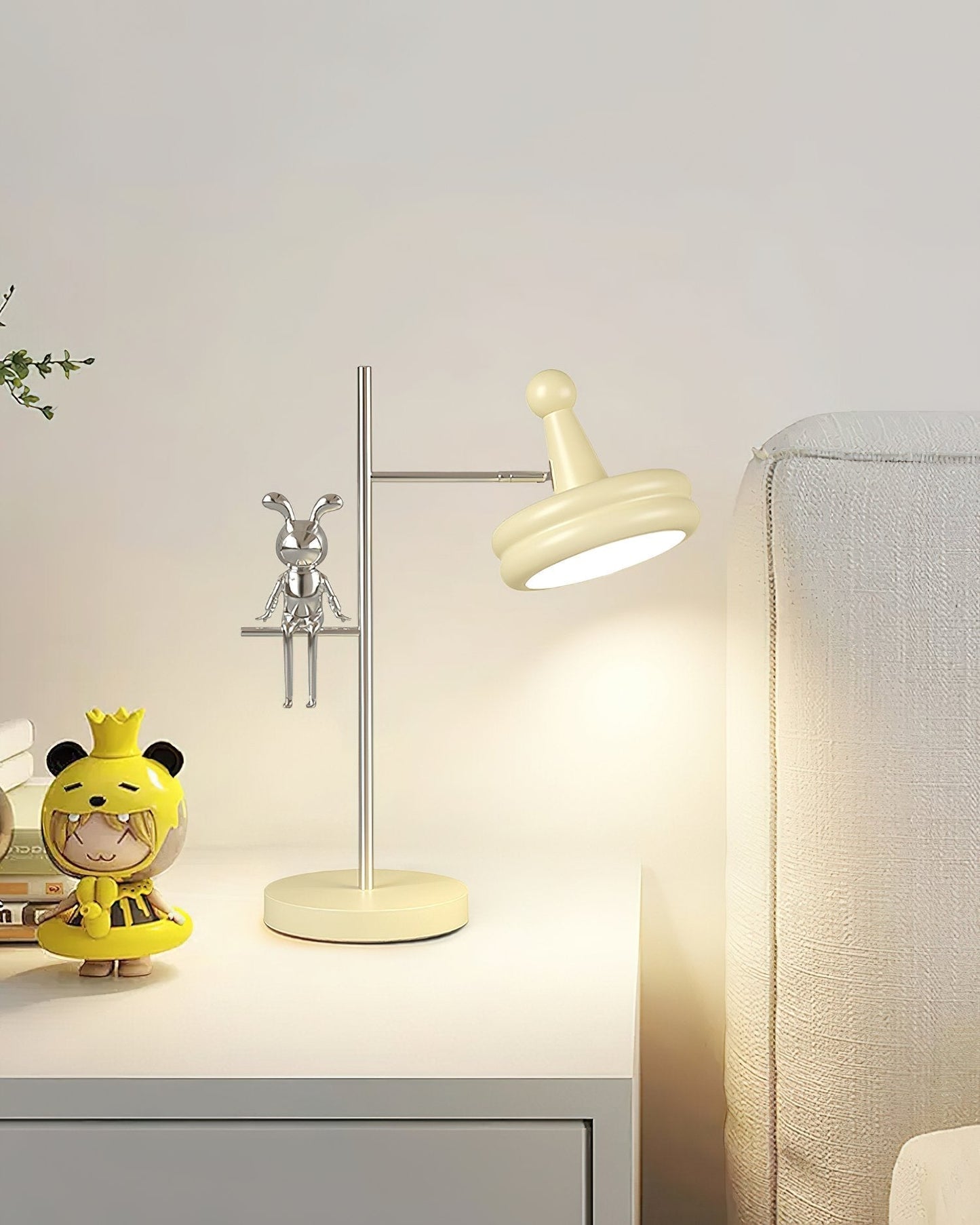 Fun Bunny Desk Light
