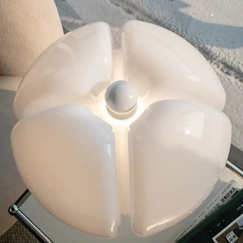 Elegant Floral Desk Lamp
