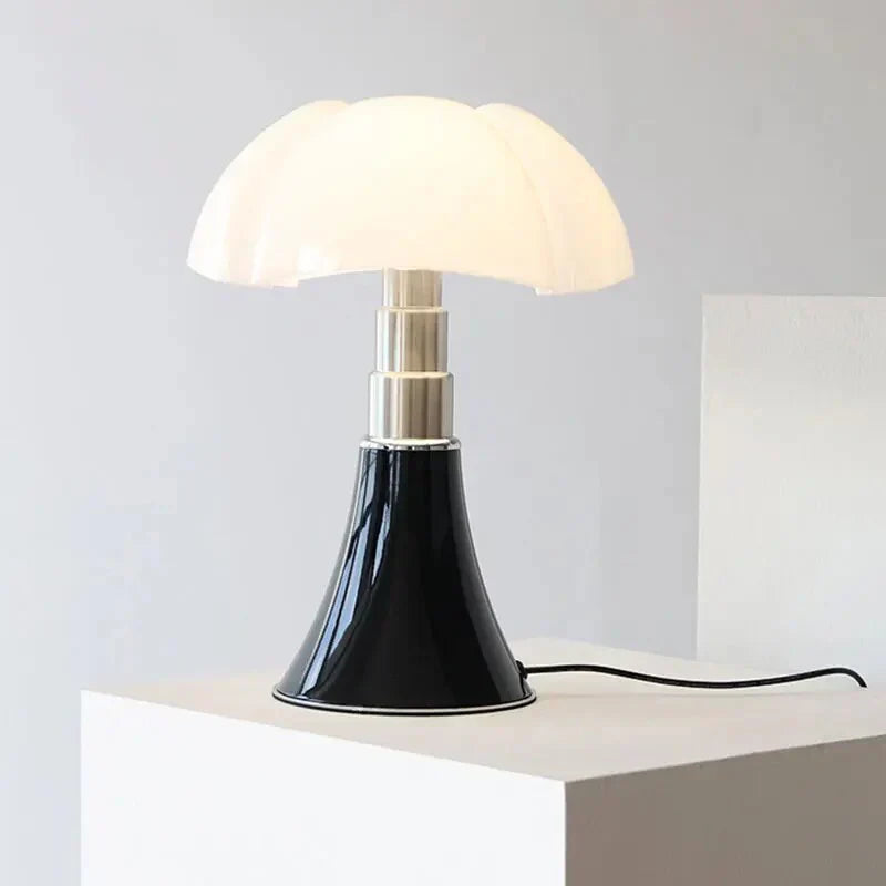 Elegant Floral Desk Lamp