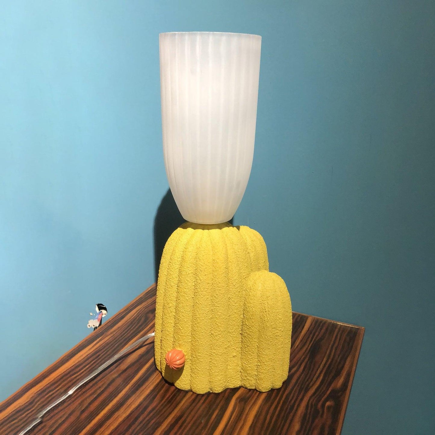 Unique Desert Table Lamp