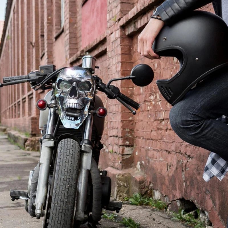 Cool LED Bike Skull Lamp with Bright Eyes and Metal Finish