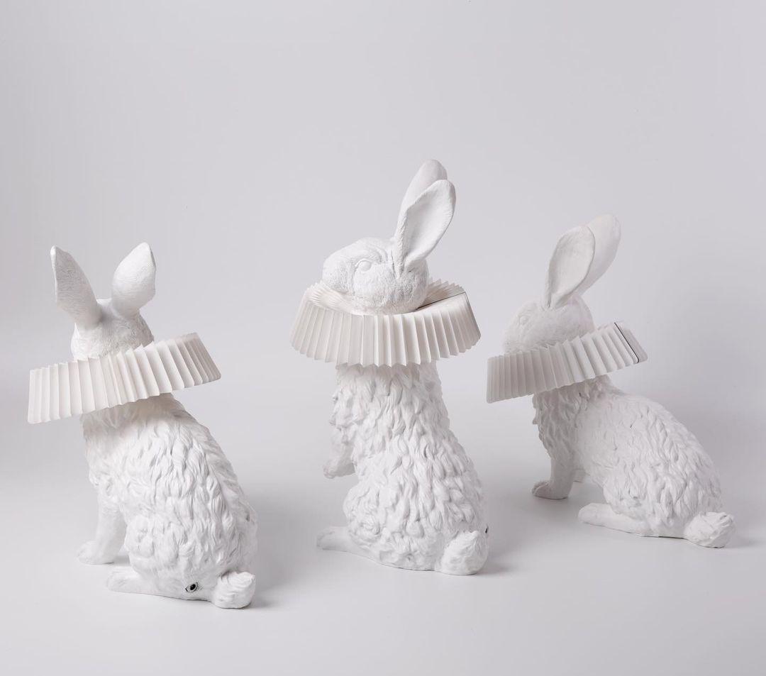 Rabbit X Small Desk Table Lamp