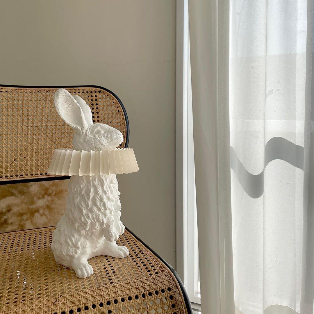 Rabbit X Small Desk Table Lamp