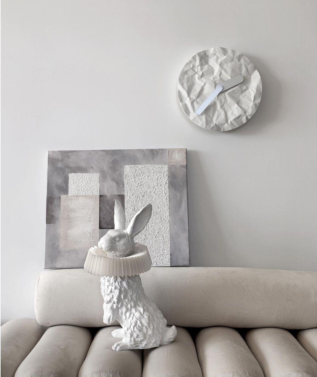 Rabbit X Small Desk Table Lamp