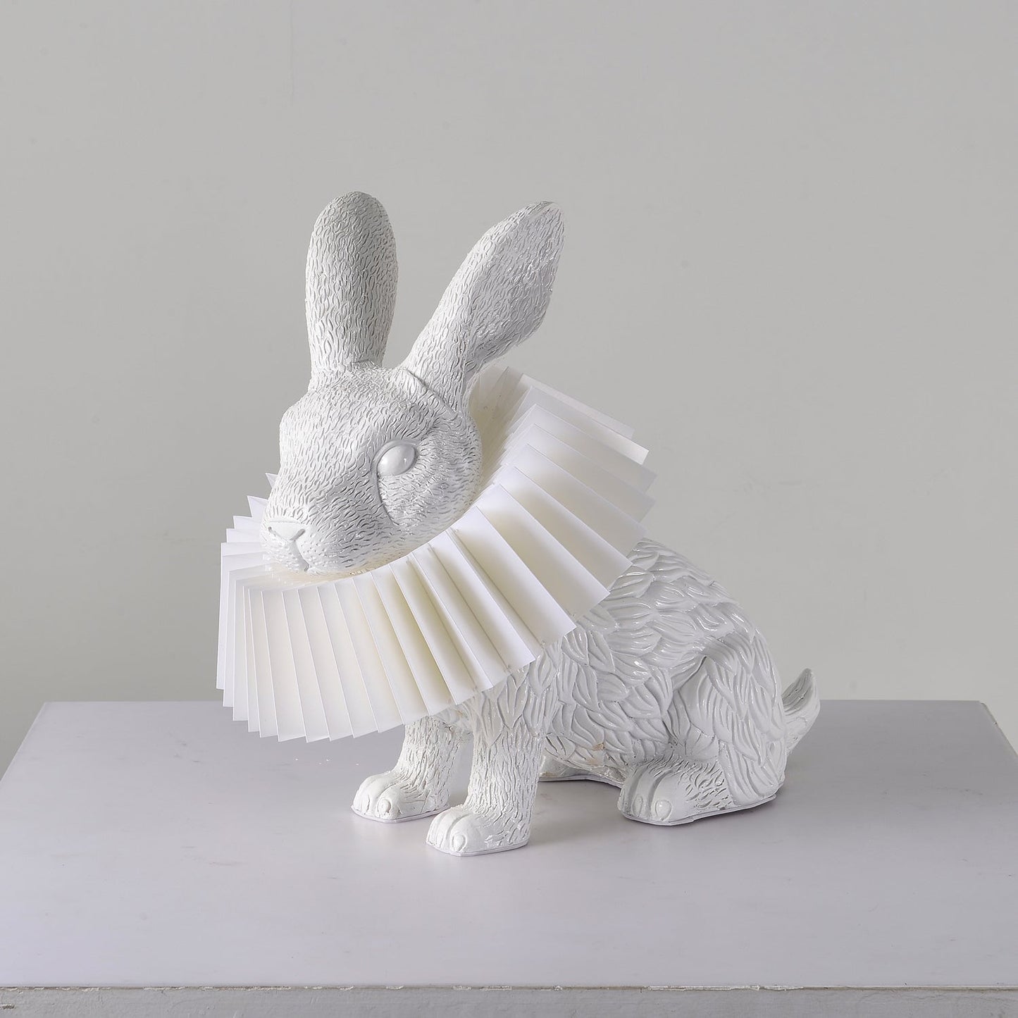Rabbit X Small Desk Table Lamp