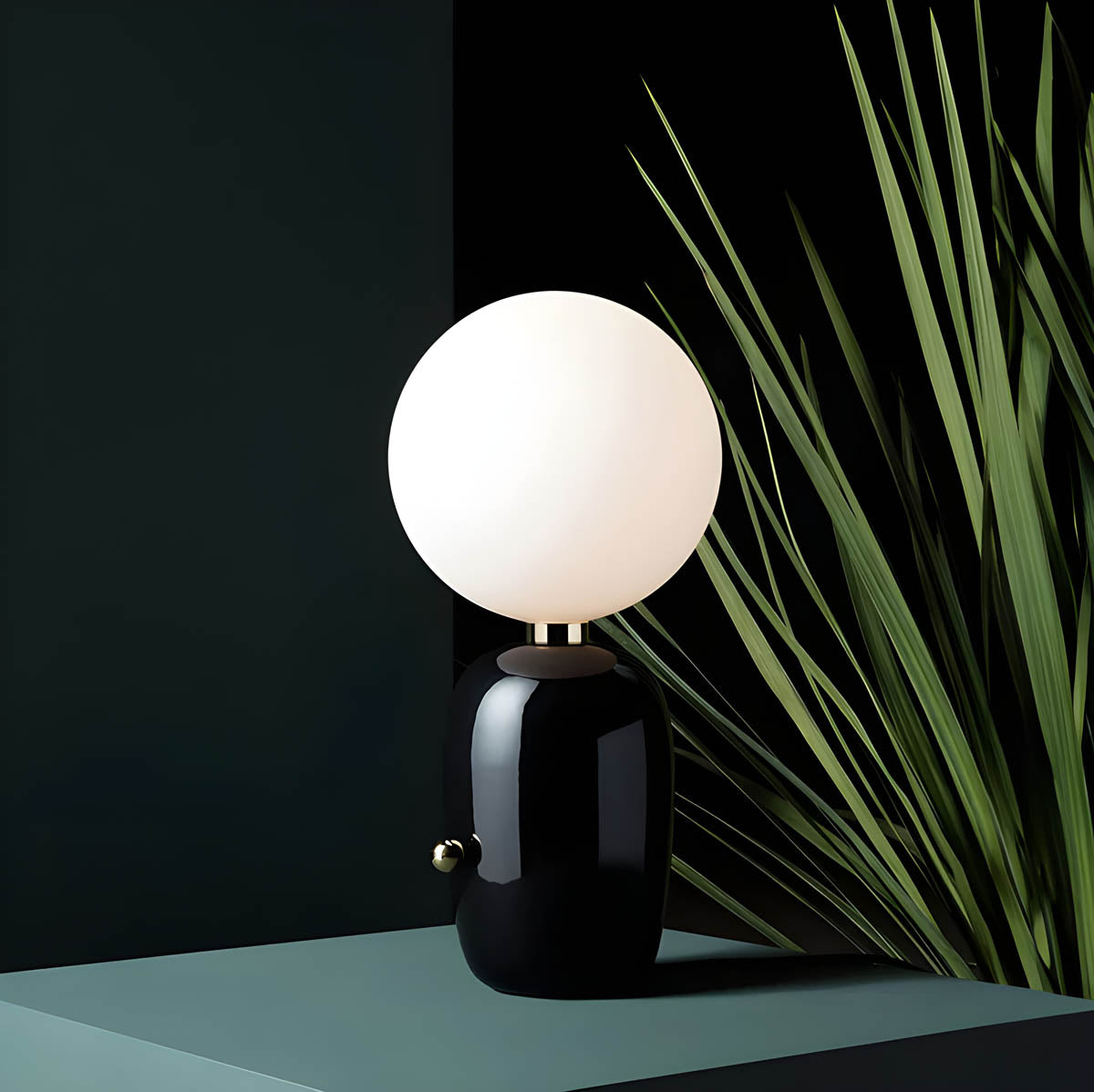 Simple Elegant Desk Lamp for Home Lighting - Cofik