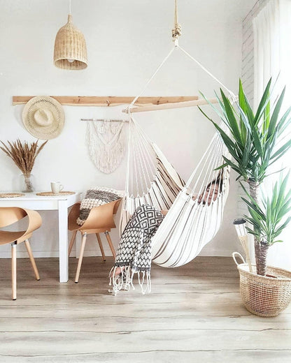 Natural Woven Pendant Lamp