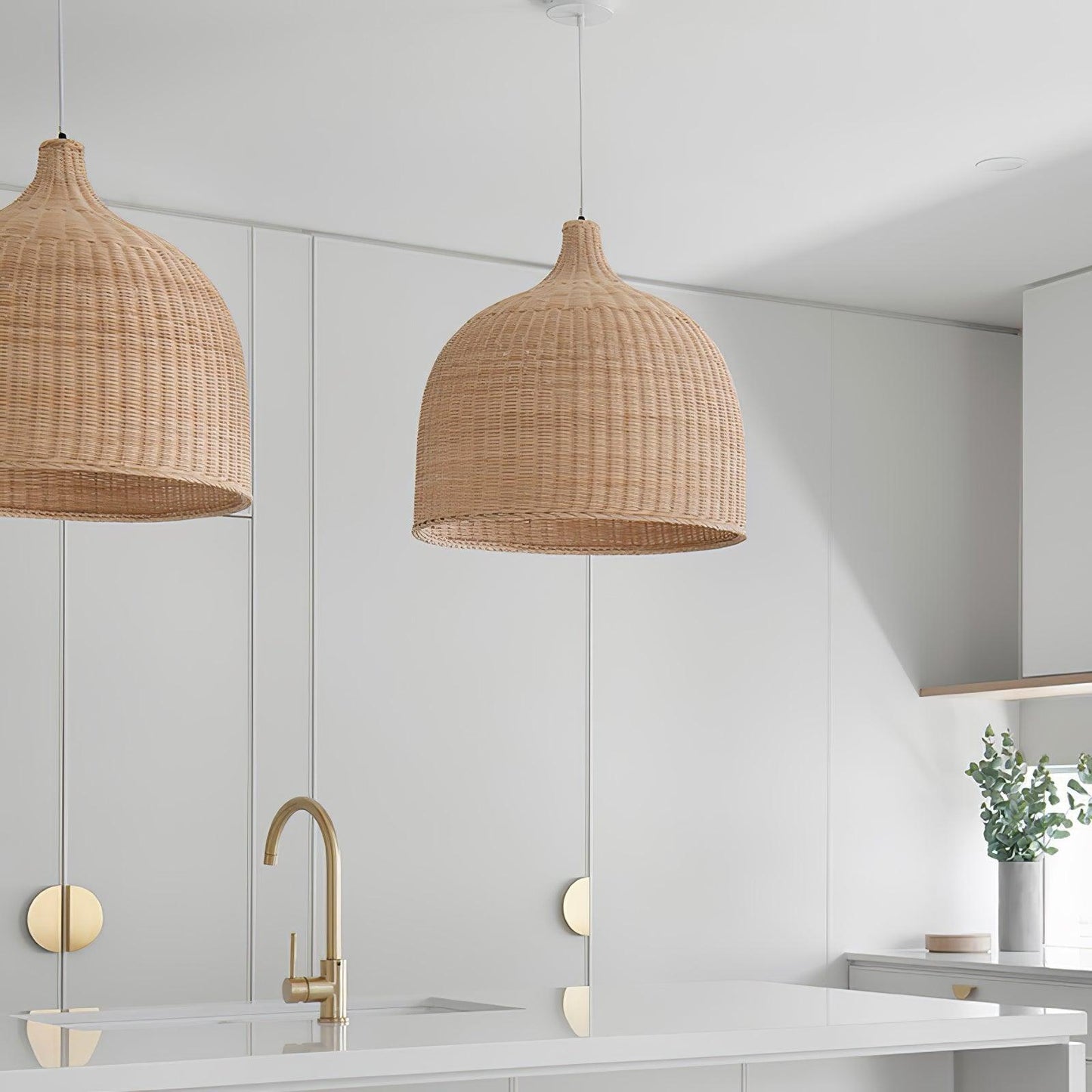 Natural Woven Pendant Lamp