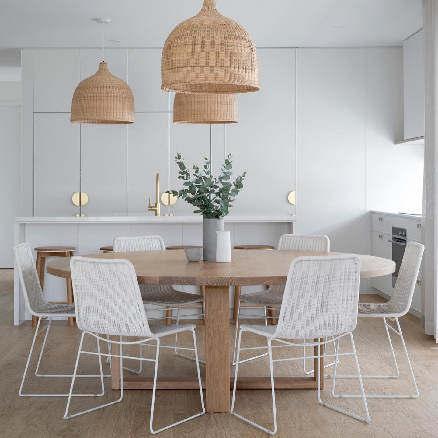Natural Woven Pendant Lamp