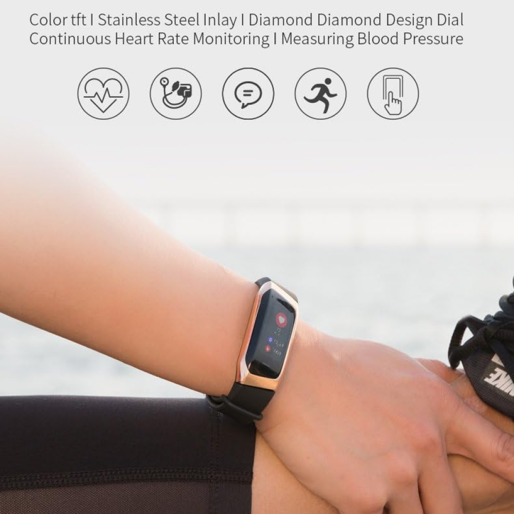 Accurate Fitness Smartwatch with Heart Rate Tracker