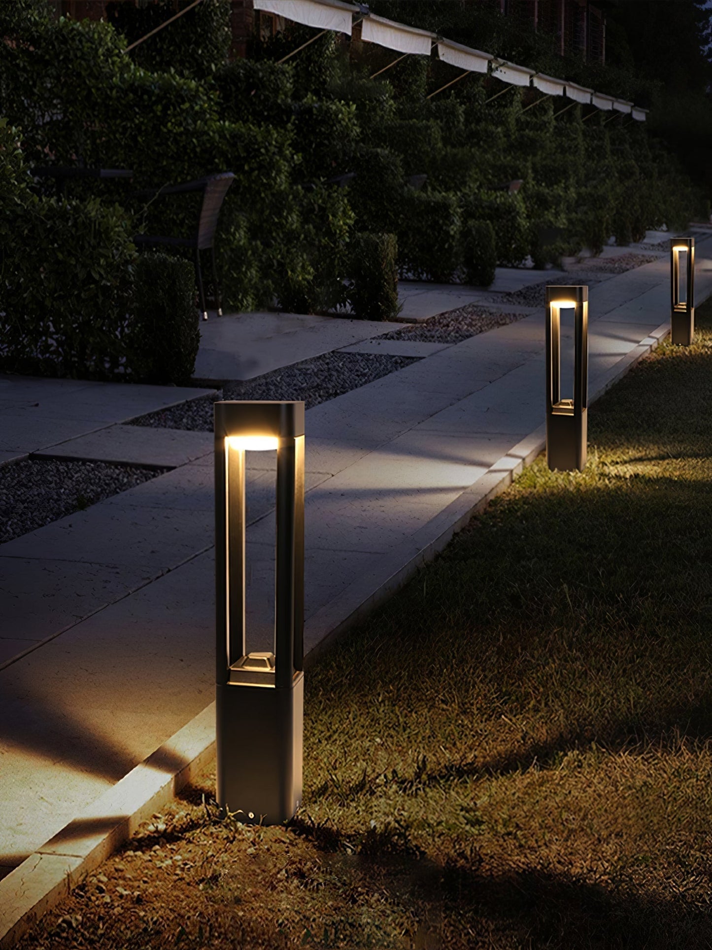 Outdoor Tall Column Rectangular Garden Lamp