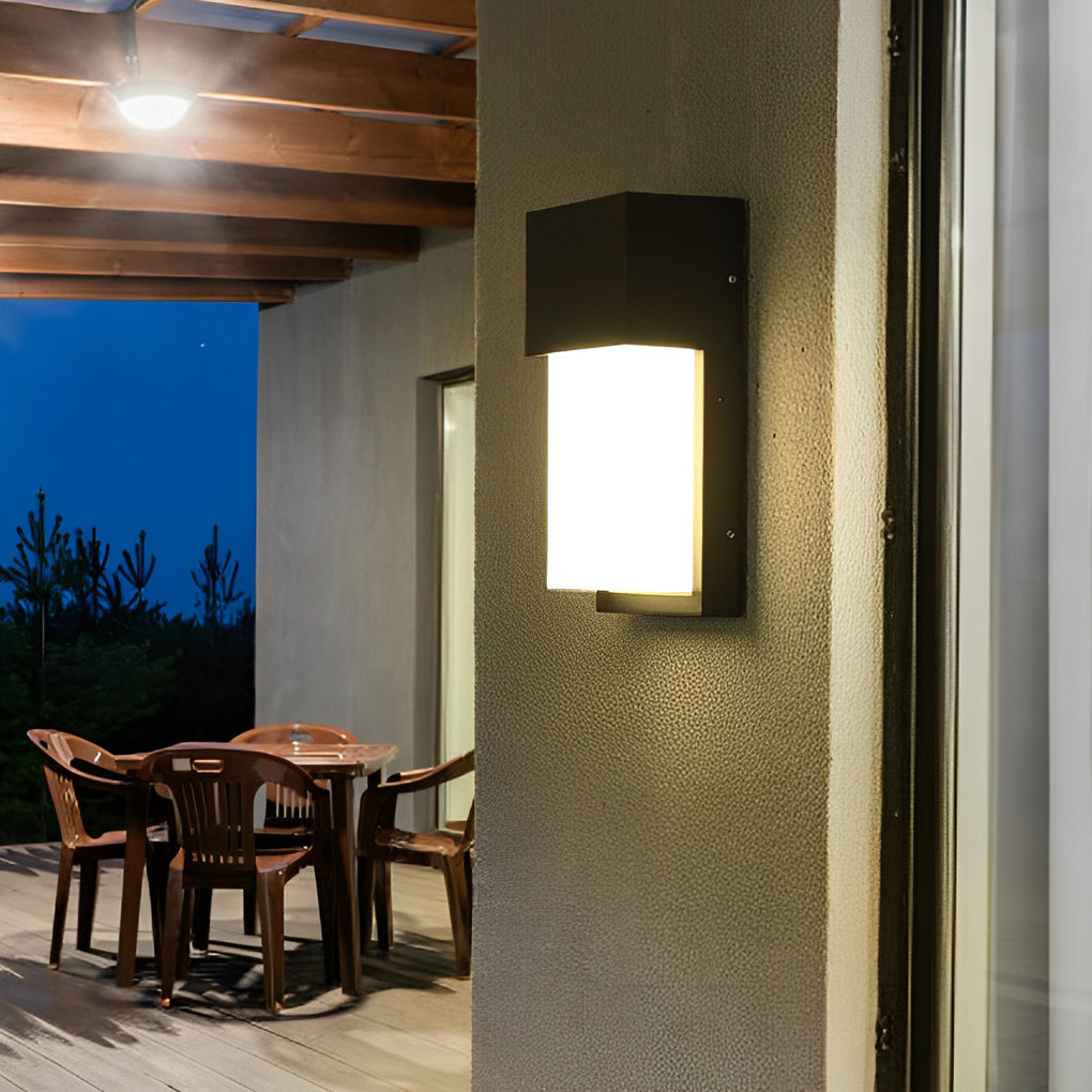 Outdoor 10W Black Weatherproof LED Wall Lamp