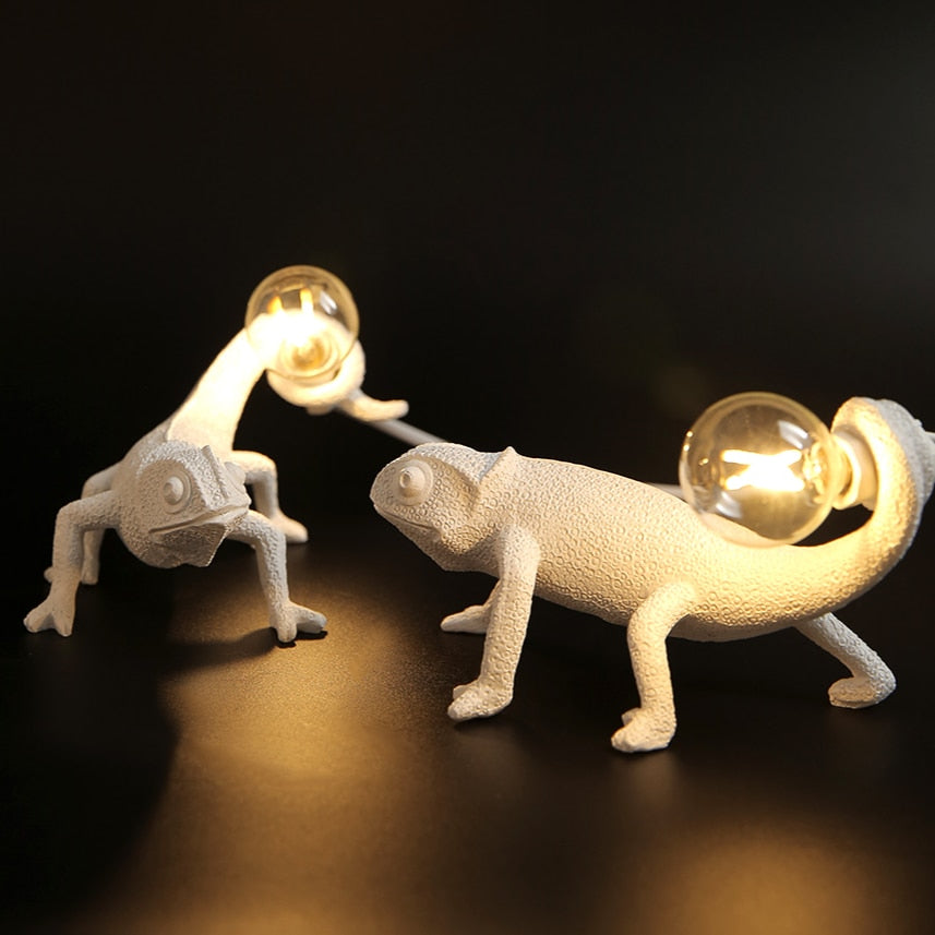 Unique Reptile Desk Light Lamp