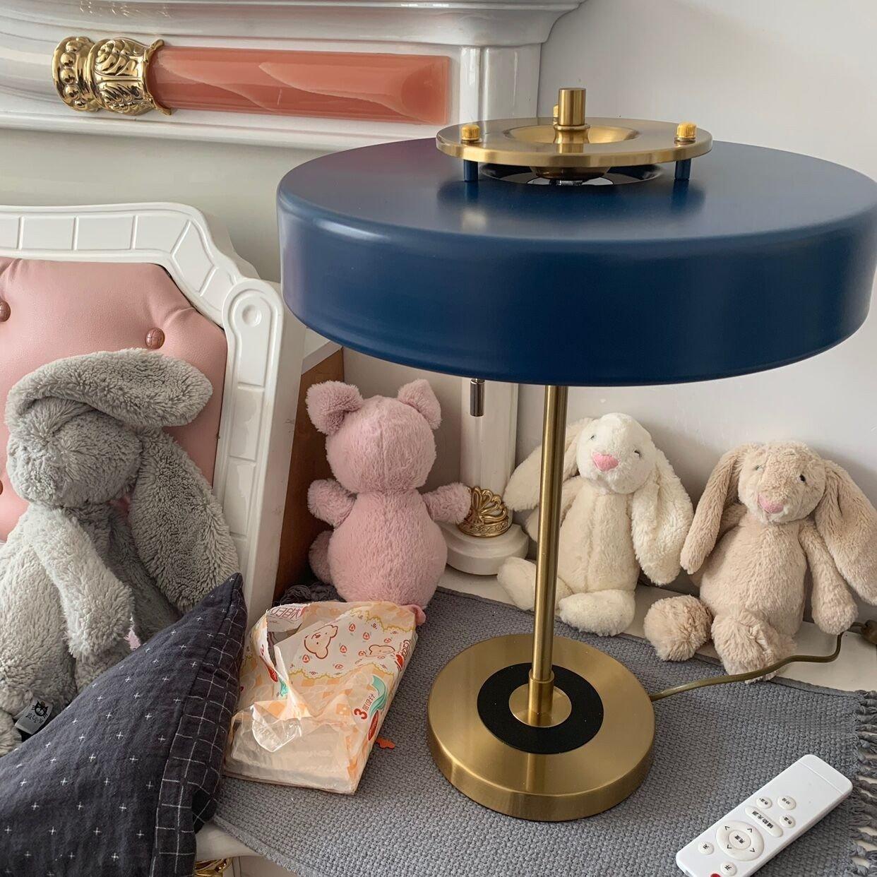 Chic Decorative Accent Table Lamp