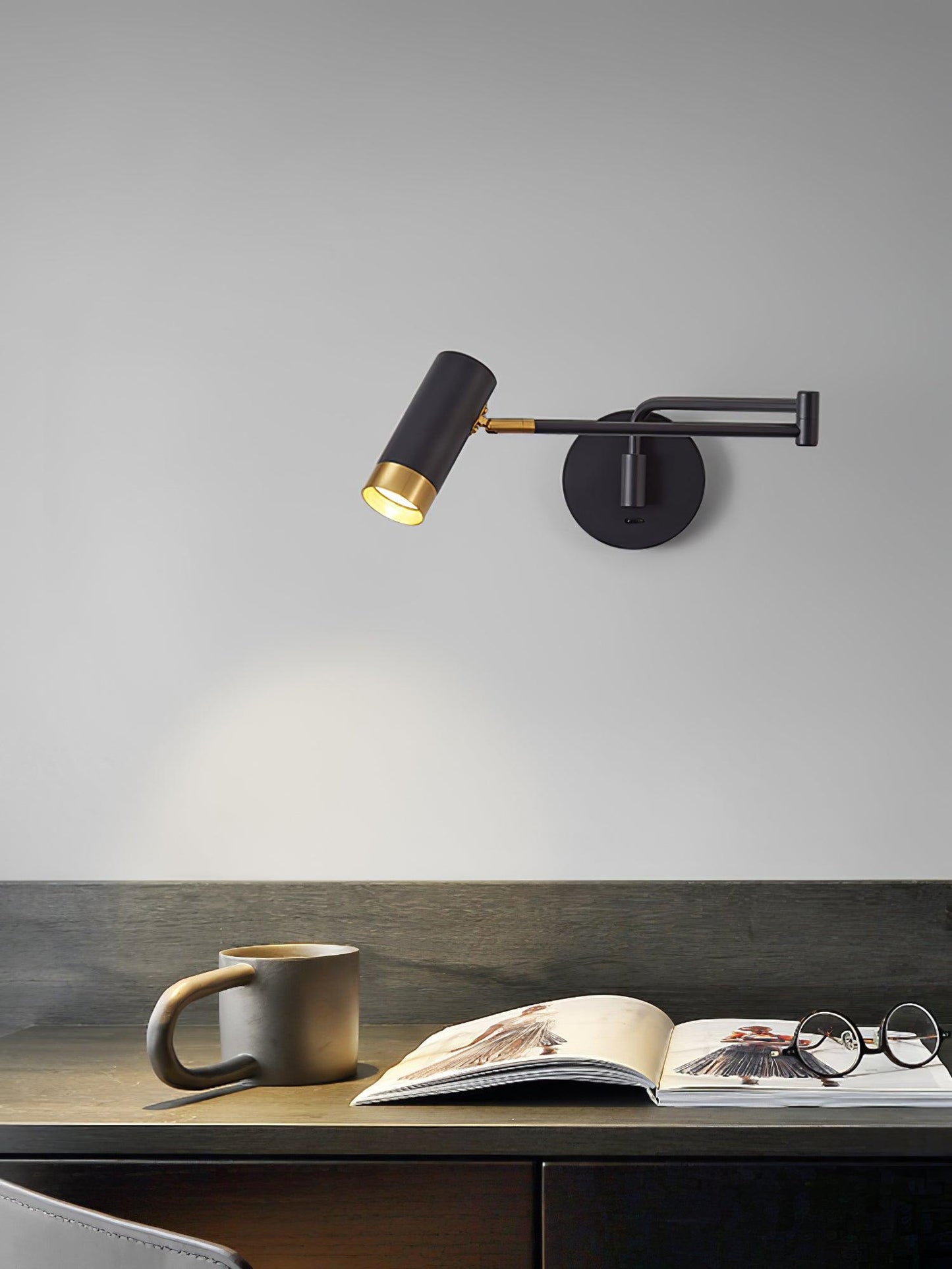 Adjustable Arm Wall Light | Noxord