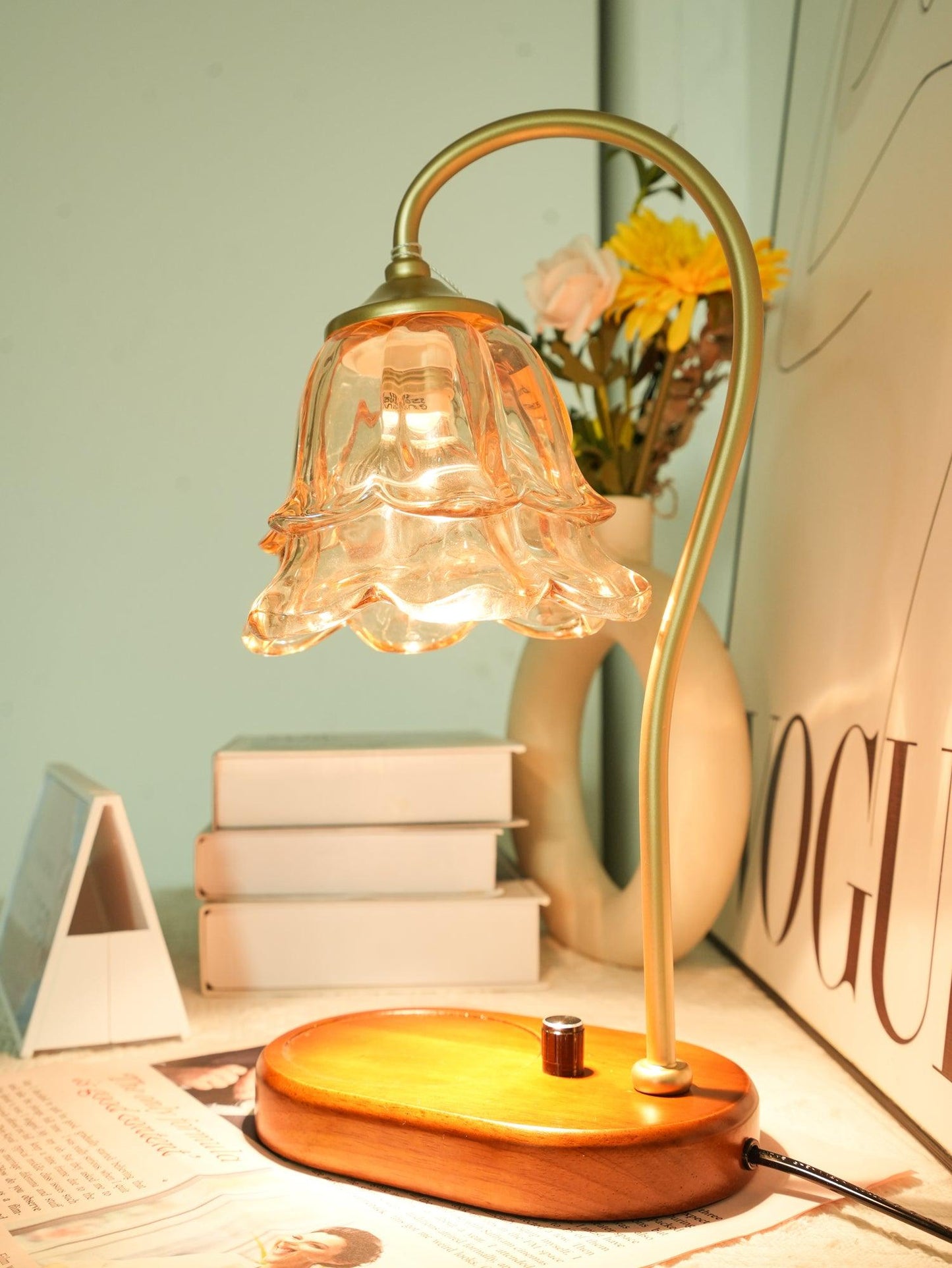 Elegant Floor Table Lamp