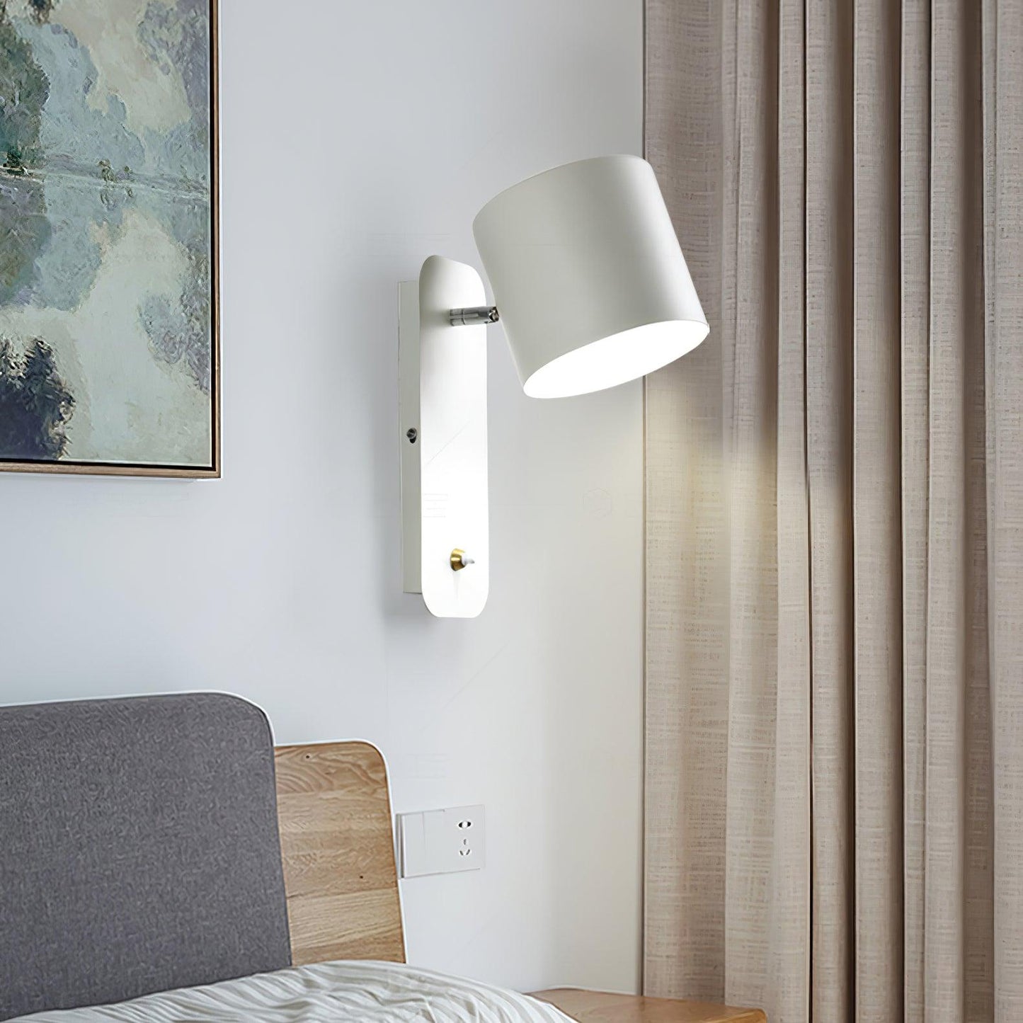 Adjustable Round Wall Mount Lamp