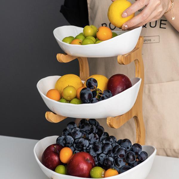 Traditional Wooden Plate Display Rack