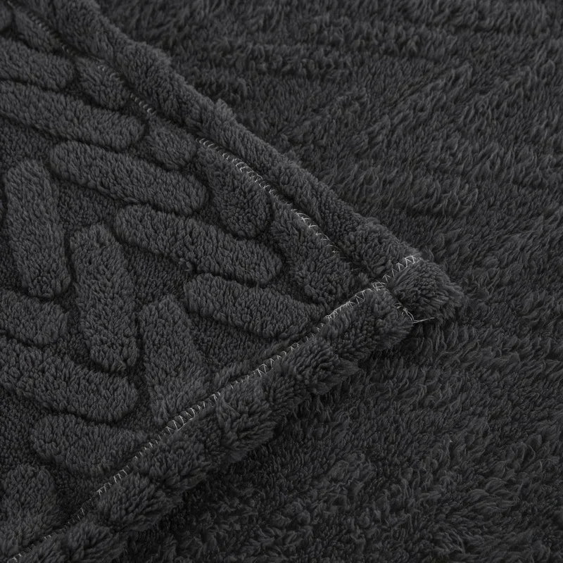 Warm Plush Fleece Blanket for Autumn and Winter