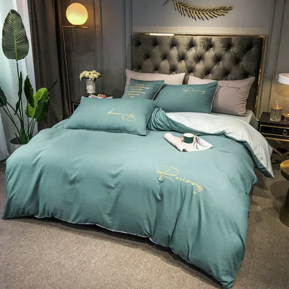 Premium Duvet Cover with Delicate Stitching – Plush and Durable