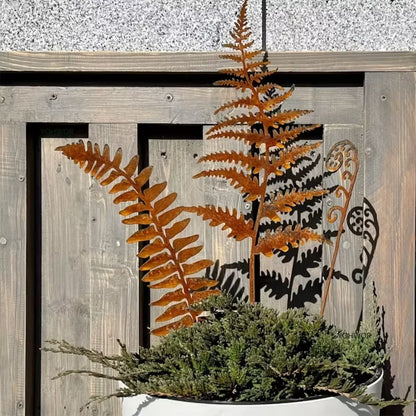 Rustic Metal Leaf Garden Decor Stake - Cofik