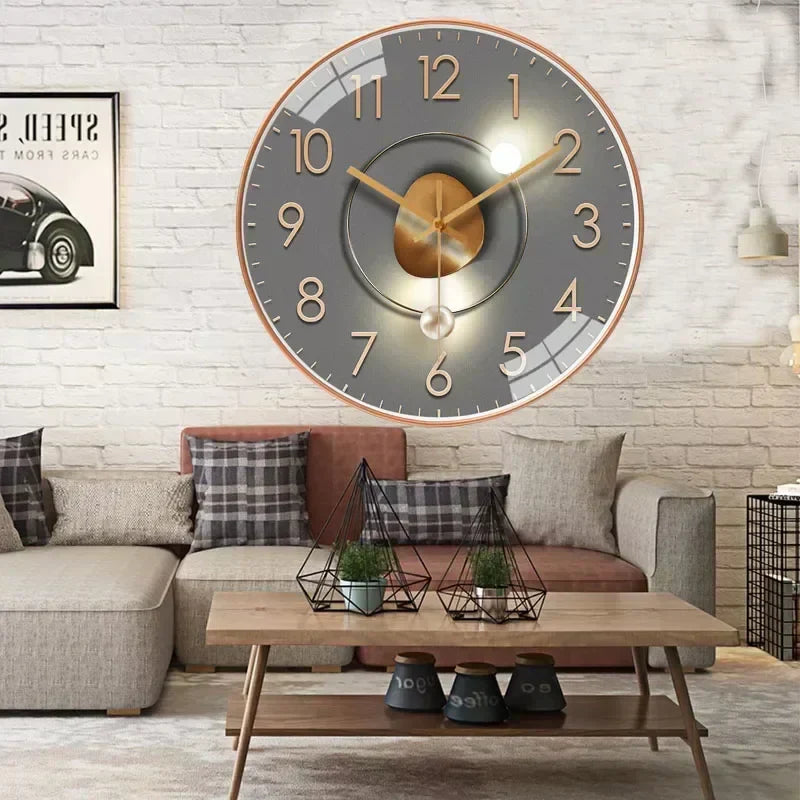 Quiet Traditional Wall Clock