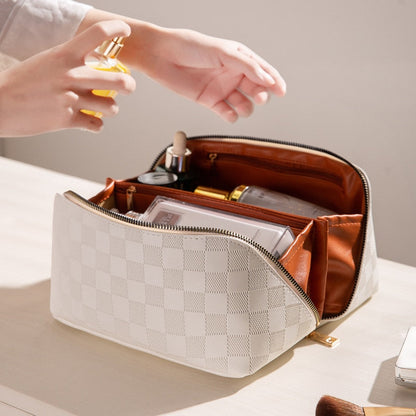 Polka Dot Travel Makeup Pouch – Chic Design - Cofik