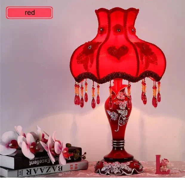 Classic Bedside Table Lamp