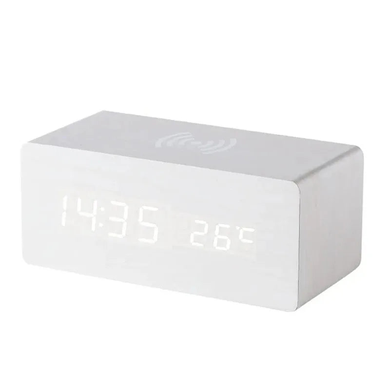 Simple LED Wood Clock with Wireless Charging