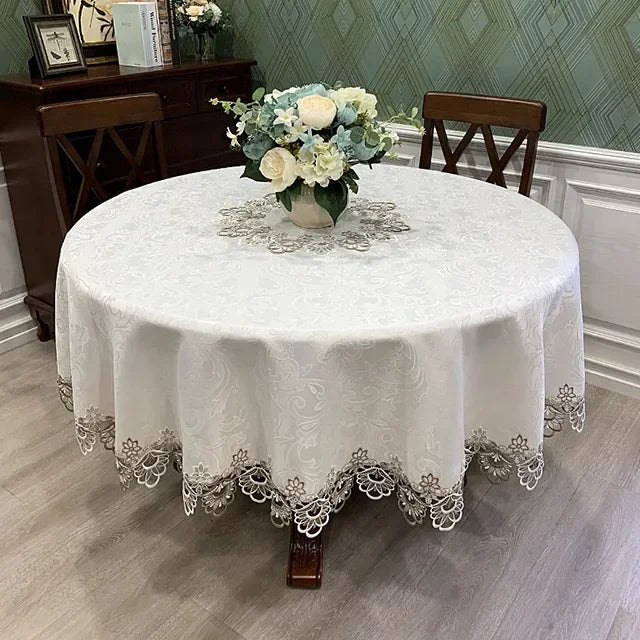 Elegant Floral Pattern Table Cover