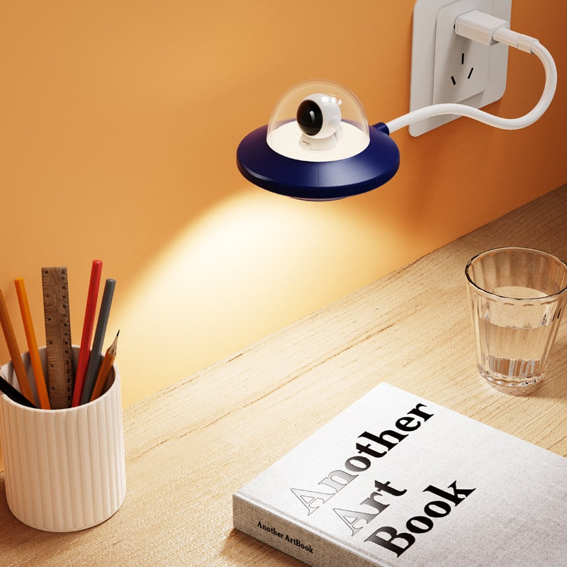 Cool Space Flexible Desk Lamp