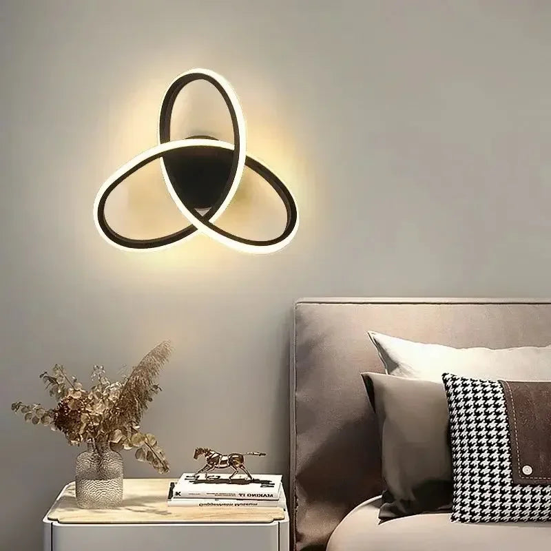 Stylish Black White LED Wall Light with Remote