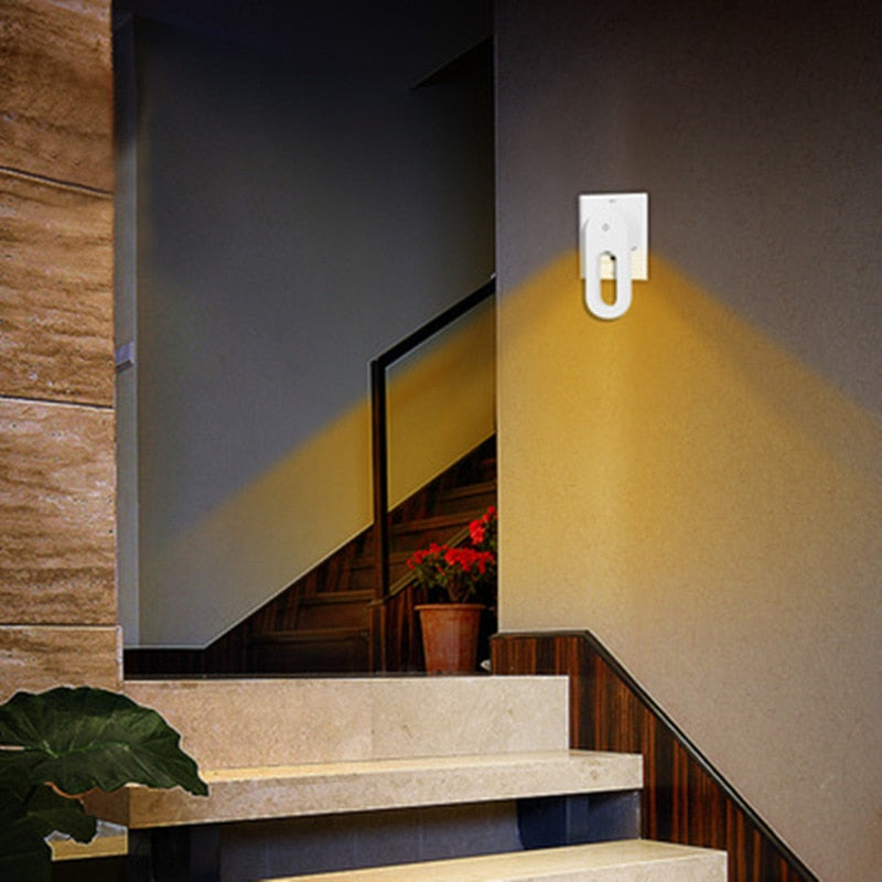 Automatic LED Nightlight Energy Saving Plug Socket