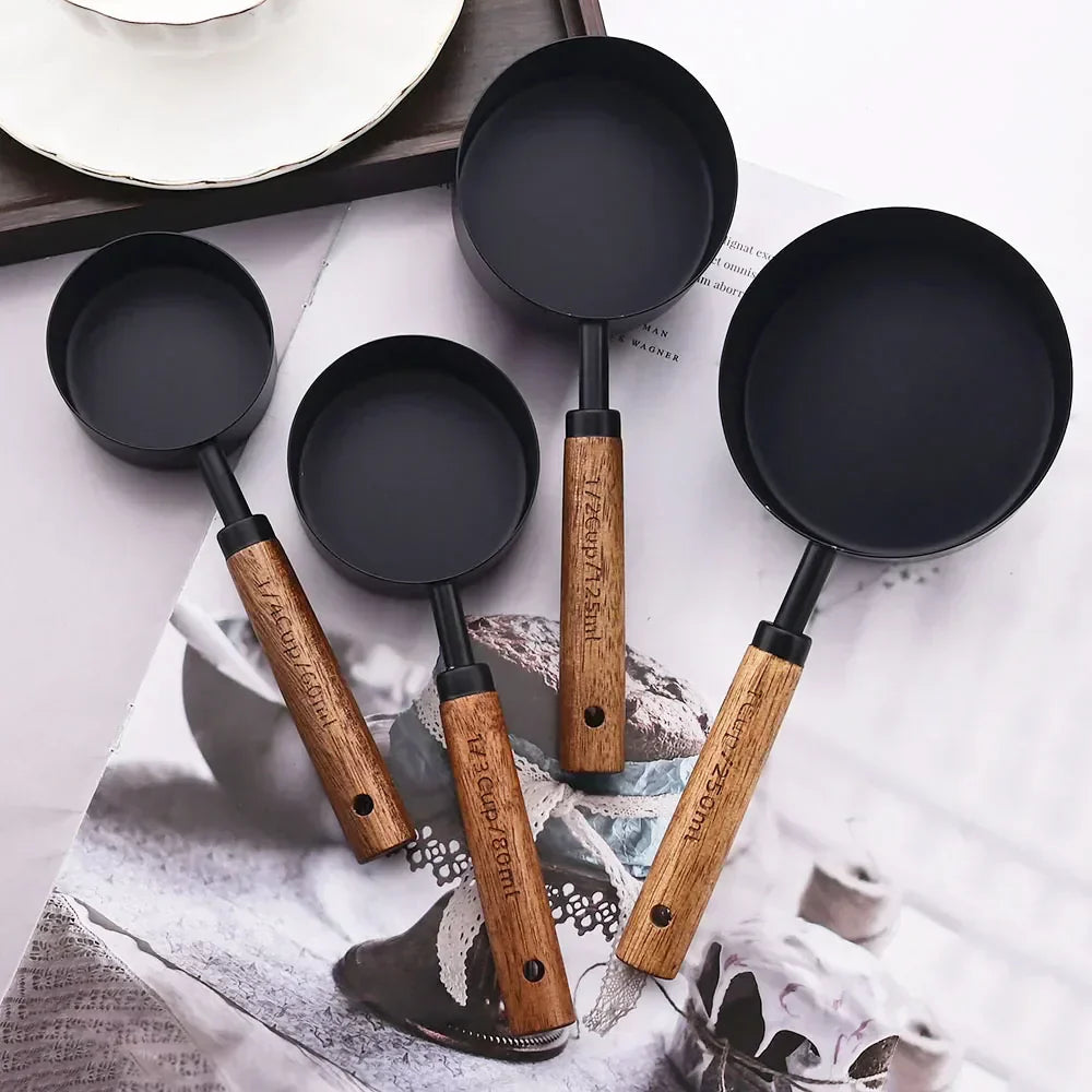 Noxord Accurate Kitchen Measuring Cups Set