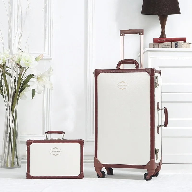 Vintage Style Hardshell Luggage Set